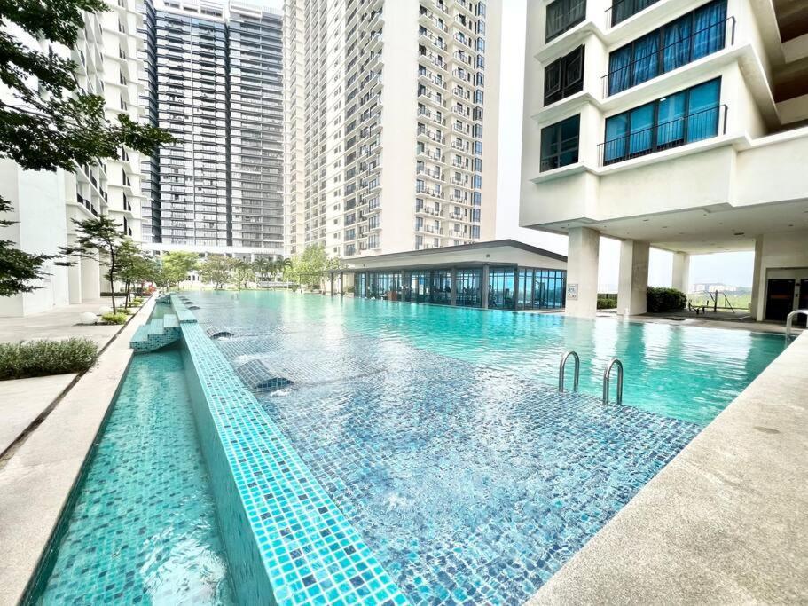 F 1-5 Pax 3Bed Cozy Home Studio Trefoil Setia Alam Wifi & Tv Shah Alam Dış mekan fotoğraf